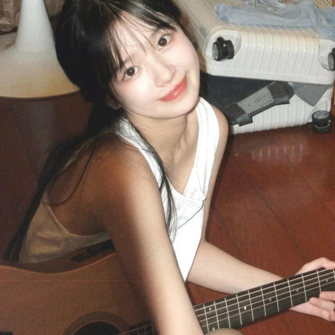 湖畔春晓